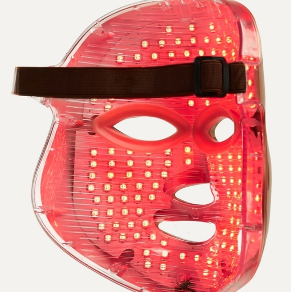 MZ Skin Light -Therapy Golden Facial Mask - Picture 3 of 4